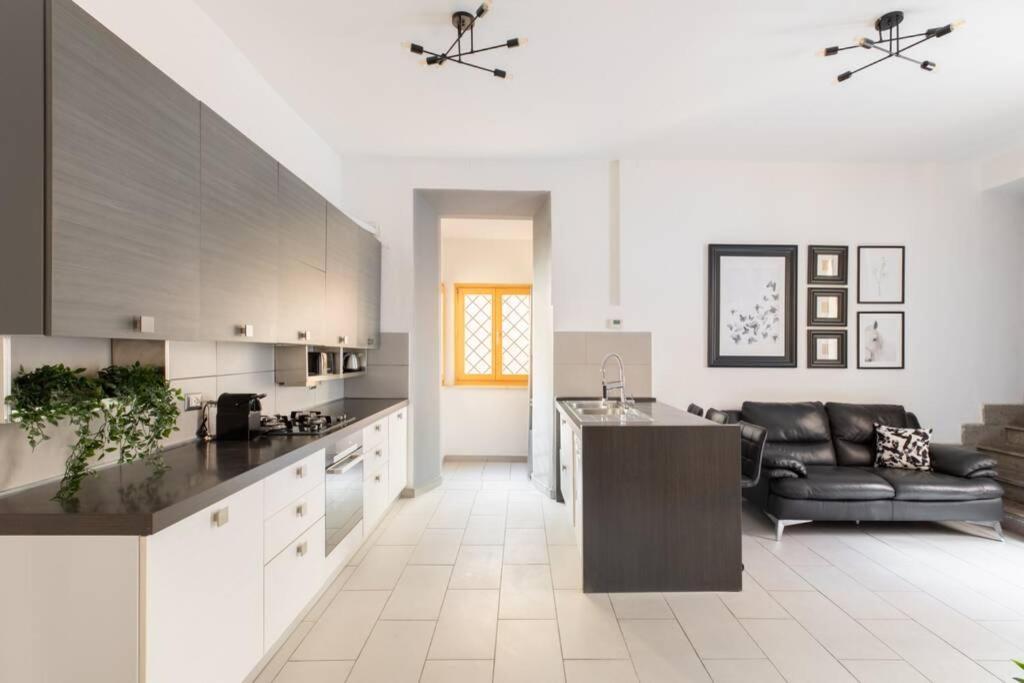 Iflat Monti Elegant With Terrace Apartment Rom